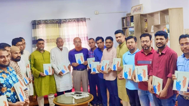 দৈনিক ফেনী ঈদ প্রকাশনা ২০২৪ মোড়ক উন্মোচন।